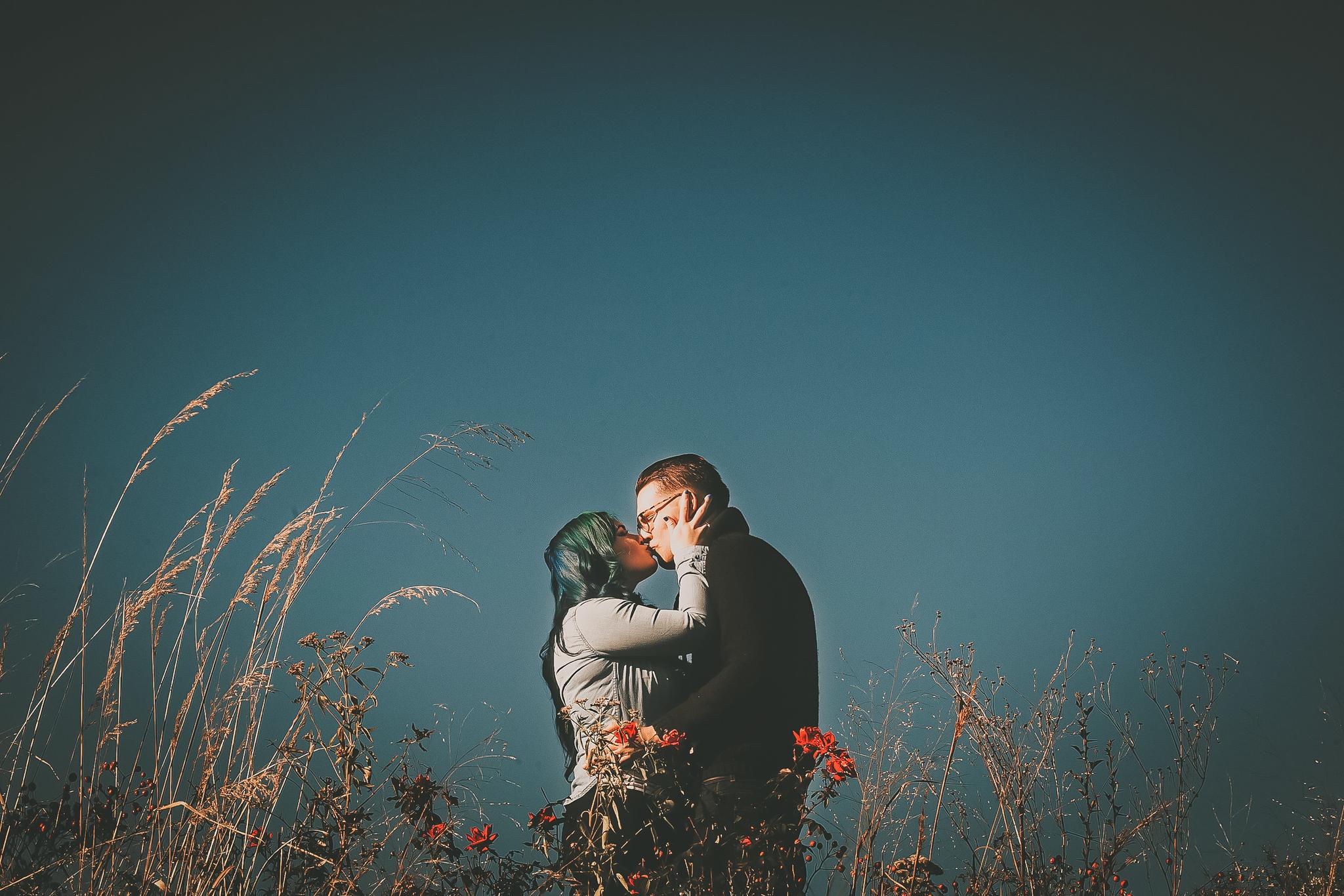 Preparing for Your Engagement Session: A Step-by-Step Guide