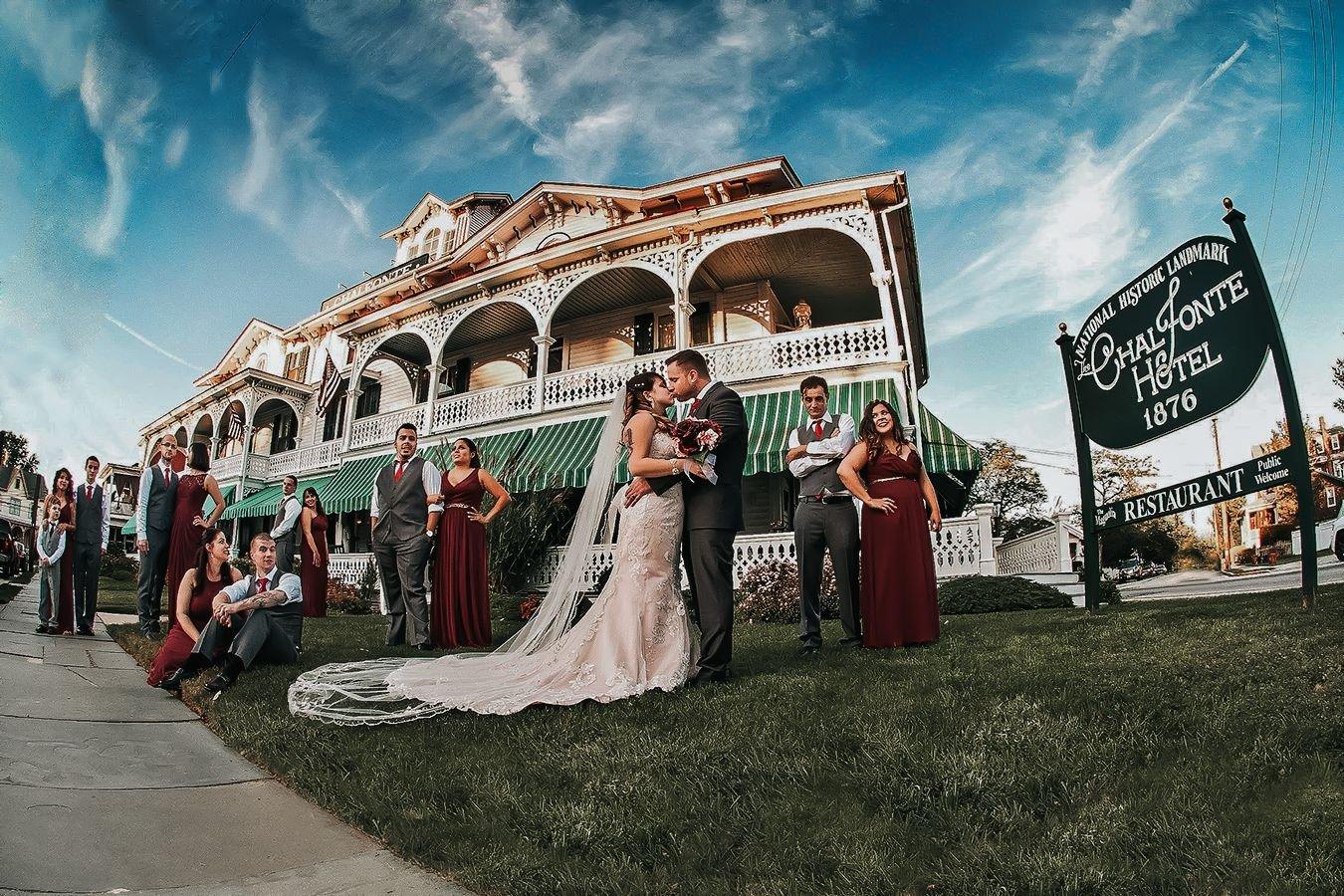 carousel-hero-element image-0